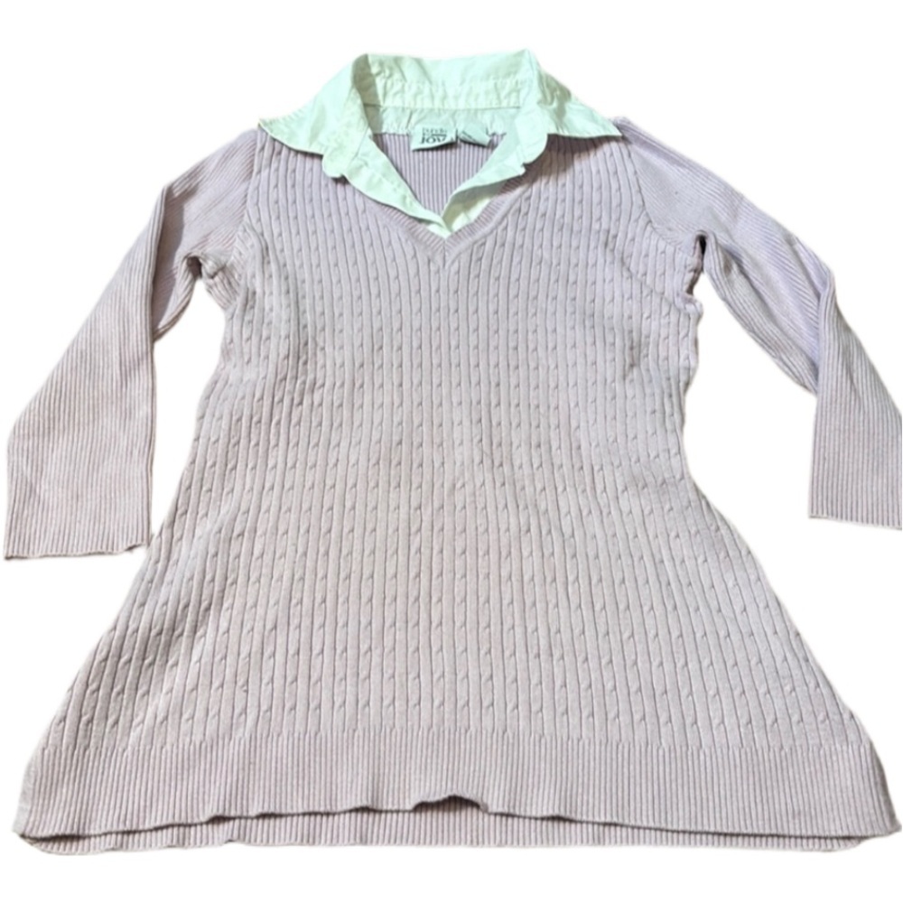 Bundle of Joy small purple/pink maternity shirt with collar.